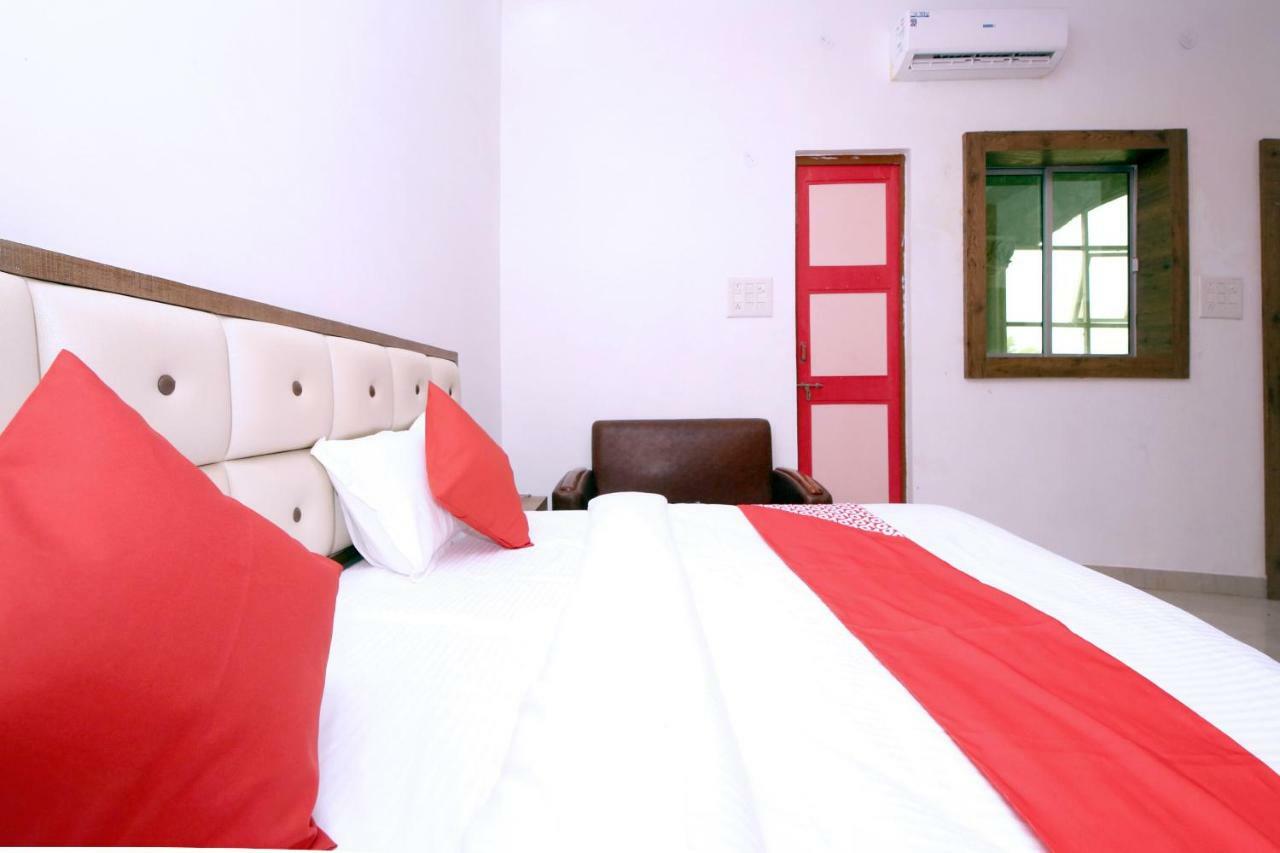 Oyo 38414 Rain Basera Resort Jabalpur Buitenkant foto