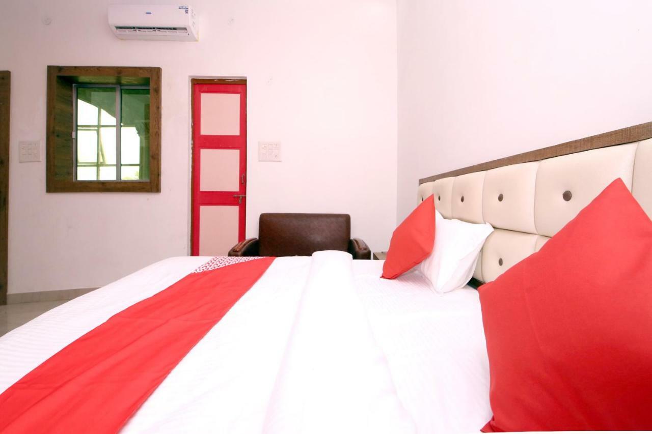 Oyo 38414 Rain Basera Resort Jabalpur Buitenkant foto